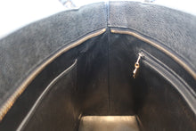 画像をギャラリービューアに読み込む, CHANEL/シャネル 復刻トート キャビアスキン ブラック/ゴールド金具 トートバッグ 700100246