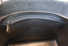 画像をギャラリービューアに読み込む, CHANEL/シャネル 復刻トート キャビアスキン ブラック/ゴールド金具 トートバッグ 700100246