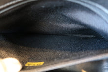 画像をギャラリービューアに読み込む, CHANEL/シャネル 復刻トート キャビアスキン ブラック/ゴールド金具 トートバッグ 700100246