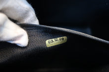 画像をギャラリービューアに読み込む, CHANEL/シャネル 復刻トート キャビアスキン ブラック/ゴールド金具 トートバッグ 700100246