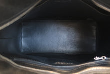 画像をギャラリービューアに読み込む, CHANEL/シャネル 復刻トート キャビアスキン ブラック/シルバー金具 トートバッグ 800010079