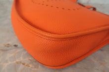 Load image into Gallery viewer, HERMES EVELYNE 1PM Togo leather Orange □G Engraving Shoulder bag 700120048