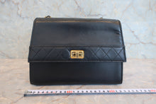 将图片加载到图库查看器,CHANEL/香奈儿 2.55 链条包 羊皮 Black/Gold hadware(黑色/金色金属) 肩背包 800020260