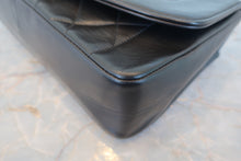 Load image into Gallery viewer, CHANEL Diana matelasse chain shoulder bag Lambskin Black/Gold hadware Shoulder bag 800050025