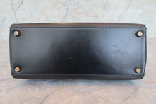 画像をギャラリービューアに読み込む, HERMES/エルメス ケリー28 ボックスカーフ ブラック 〇F刻印 ハンドバッグ 700080112