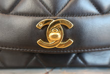 Load image into Gallery viewer, CHANEL Diana matelasse chain shoulder bag Lambskin Black/Gold hadware Shoulder bag 800050025
