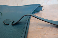 將圖片載入圖庫檢視器 HERMES/エルメス エブリン3PM トリヨンクレマンス ブルーイズミール ショルダーバッグ 700100190