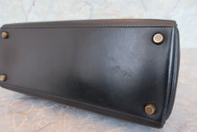 画像をギャラリービューアに読み込む, HERMES/エルメス ケリー28 ボックスカーフ ブラック 〇F刻印 ハンドバッグ 700080112