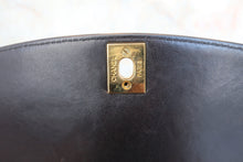 Load image into Gallery viewer, CHANEL Diana matelasse chain shoulder bag Lambskin Black/Gold hadware Shoulder bag 800050025
