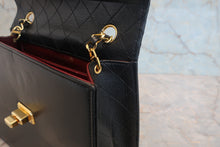 将图片加载到图库查看器,CHANEL/香奈儿 2.55 链条包 羊皮 Black/Gold hadware(黑色/金色金属) 肩背包 800020260