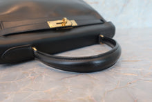 画像をギャラリービューアに読み込む, HERMES/エルメス ケリー28 ボックスカーフ ブラック 〇F刻印 ハンドバッグ 700080112