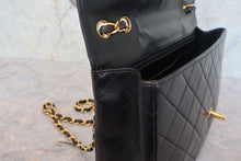 画像をギャラリービューアに読み込む, CHANEL/シャネル 中マトラッセシングルフラップチェーンショルダーバッグ ラムスキン ブラック/ゴールド金具 ショルダーバッグ 700100230