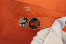 Load image into Gallery viewer, HERMES LINDY 34 Clemence leather Orange poppy T Engraving Shoulder bag 700090196