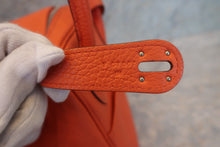 Load image into Gallery viewer, HERMES LINDY 34 Clemence leather Orange poppy T Engraving Shoulder bag 700090196