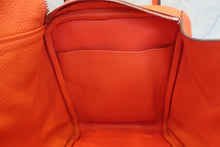 Load image into Gallery viewer, HERMES LINDY 34 Clemence leather Orange poppy T Engraving Shoulder bag 700090196