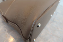 将图片加载到图库查看器,HERMES/BOLIDE 31 Clemence leather Etoupe gray □N刻印 Shoulder bag 800060155