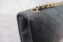 Load image into Gallery viewer, CHANEL Matelasse chain shoulder bag Lambskin Black/Gold hadware Shoulder bag 700120093