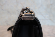 画像をギャラリービューアに読み込む, CHANEL/シャネル ボーイシャネルチェーンショルダーバッグ ラムスキン ブラック/シルバー金具 ショルダーバッグ 800090001