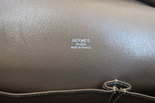 画像をギャラリービューアに読み込む, HERMES/エルメス ジプシエール30 トリヨンクレマンス エトゥープ T刻印 ショルダーバッグ 800020276