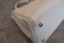 Load image into Gallery viewer, HERMES KELLY 28 Clemence leather White □I Engraving Shoulder bag 700080133