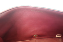 Load image into Gallery viewer, CHANEL Matelasse chain shoulder bag Lambskin Black/Gold hadware Shoulder bag 700120093