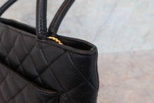 Load image into Gallery viewer, CHANEL Medallion Tote Caviar skin Black/Gold hadware Tote bag 700040134