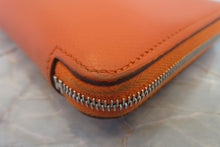 Load image into Gallery viewer, HERMES  Azapp Long Silkin Epsom leather/Silk Orange poppy X Engraving Wallet 700030244