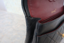 Load image into Gallery viewer, CHANEL Matelasse double flap double chain shoulder bag LambskinBlack/Gold hadware Shoulder bag 700120091