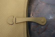 画像をギャラリービューアに読み込む, HERMES/エルメス エブリンTPM トリヨンクレマンス ジョーヌプッサン A刻印 ショルダーバッグ 800020272