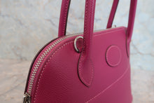 Load image into Gallery viewer, HERMES/BOLIDE 27 Epsom leather Tosca □O Engraving Shoulder bag 800040015