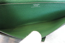 Load image into Gallery viewer, HERMES  Bearn Soufflet Chevre myzore goatskim □N Engraving Wallet 700030113