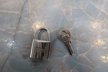 Load image into Gallery viewer, HERMES PICOTIN LOCK MM Clemence leather Blue atoll T Engraving Hand bag 700090195