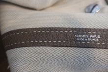 画像をギャラリービューアに読み込む, HERMES/エルメス ガーデンパーティPM ネゴンダ エトゥープ □O刻印 トートバッグ 800010077