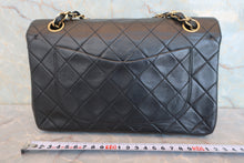 Load image into Gallery viewer, CHANEL Matelasse double flap double chain shoulder bag Lambskin Black/Gold hadware Shoulder bag 800070030