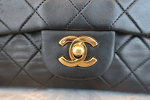 Load image into Gallery viewer, CHANEL Matelasse double flap double chain shoulder bag Lambskin Black/Gold hadware Shoulder bag 800070030