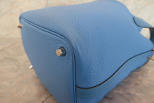 画像をギャラリービューアに読み込む, HERMES/エルメス ピコタンロックタッチPM トリヨンクレマンス/ヴォースイフト ブルーパラダイス T刻印 ハンドバッグ 700100239