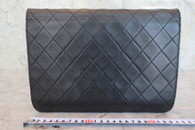 画像をギャラリービューアに読み込む, CHANEL/シャネル マトラッセプッシュロックチェーンショルダーバッグ ラムスキン ブラック/ゴールド金具 ショルダーバッグ 800060220