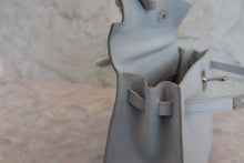 画像をギャラリービューアに読み込む, HERMES/エルメス ケリー25 ボックスカーフ ライトブルー □E刻印 ショルダーバッグ 800020031