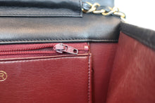 画像をギャラリービューアに読み込む, CHANEL/シャネル マトラッセプッシュロックチェーンショルダーバッグ ラムスキン ブラック/ゴールド金具 ショルダーバッグ 800060220