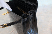 Load image into Gallery viewer, HERMES KELLY 25 Crocodile Alligator Black □B Engraving Shoulder bag 600040130