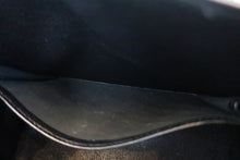 Load image into Gallery viewer, HERMES KELLY 25 Crocodile Alligator Black □B Engraving Shoulder bag 600040130