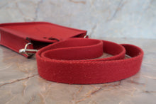 Load image into Gallery viewer, HERMES  EVELYNE TPM Clemence leather Vermillon Z Engraving Shoulder bag 700080179