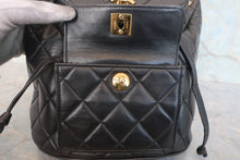 將圖片載入圖庫檢視器 CHANEL/シャネル マトラッセチェーンリュック ラムスキン ブラック/ゴールド金具 リュック 800020257