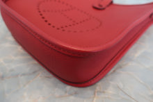 Load image into Gallery viewer, HERMES  EVELYNE TPM Clemence leather Vermillon Z Engraving Shoulder bag 700080179