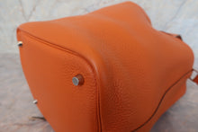 画像をギャラリービューアに読み込む, HERMES/エルメス ピコタンMM トリヨンクレマンス オレンジ □J刻印 ハンドバッグ 700100172