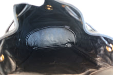 將圖片載入圖庫檢視器 CHANEL/シャネル マトラッセチェーンリュック ラムスキン ブラック/ゴールド金具 リュック 700090222