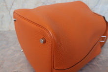 画像をギャラリービューアに読み込む, HERMES/エルメス ピコタンMM トリヨンクレマンス オレンジ □J刻印 ハンドバッグ 700100172