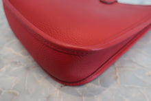Load image into Gallery viewer, HERMES  EVELYNE TPM Clemence leather Vermillon Z Engraving Shoulder bag 700080179