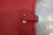 Load image into Gallery viewer, HERMES EVELYNE TPM Clemence leather Vermillon Z Engraving Shoulder bag 700080179