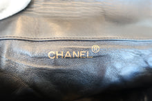將圖片載入圖庫檢視器 CHANEL/シャネル マトラッセチェーンリュック ラムスキン ブラック/ゴールド金具 リュック 700090222